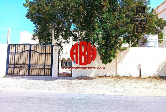 Villa - 7+ Bedrooms - 7+ Bathrooms for rent in Al Kharaitiyat - Al Kharaitiyat - Al Kharaitiyat - Umm Salal Mohammed