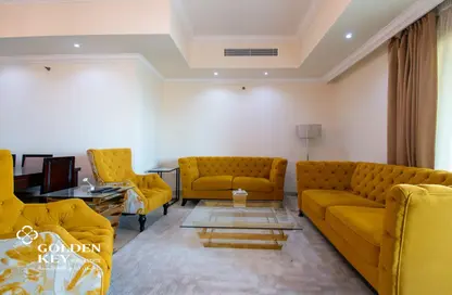 Apartment - 1 Bedroom - 2 Bathrooms for rent in West Porto Drive - Porto Arabia - The Pearl Island - Doha