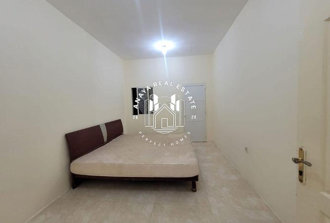 983185 - Property Image 3