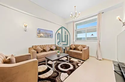 Apartment - 2 Bedrooms - 2 Bathrooms for rent in Barwa Commercial Avenue - Umm Al Seneem - Doha