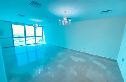 Apartment - 1 Bedroom - 2 Bathrooms for rent in Zig Zag Tower B - Zig Zag Towers - West Bay - Doha