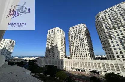 Apartment - 2 Bedrooms - 3 Bathrooms for rent in Viva West - Viva Bahriyah - The Pearl Island - Doha