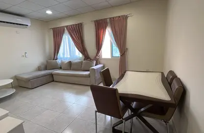 Apartment - 2 Bedrooms - 2 Bathrooms for rent in Al Sadd Road - Al Sadd - Doha