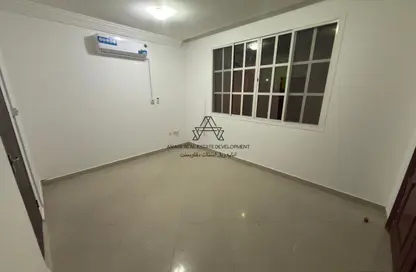 Villa - Studio - 1 Bathroom for rent in Bu Hamour Street - Abu Hamour - Doha