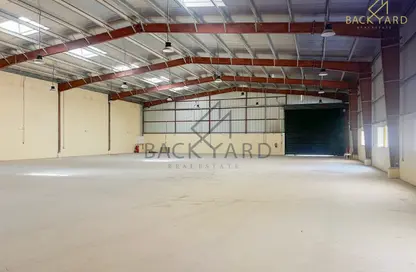 Warehouse - Studio - 7+ Bathrooms for rent in Argentine Neighbourhood - Birkat Al Awamer - Al Wakra