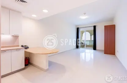Apartment - Studio - 1 Bathroom for rent in Viva East - Viva Bahriyah - The Pearl Island - Doha
