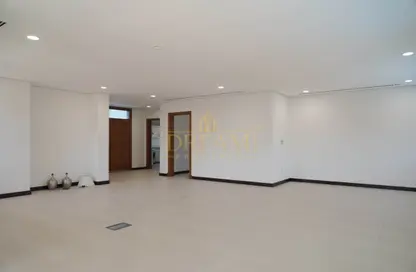 (بنتهاوس  (روف - 2 غرف نوم - 2 حمامات للايجار في وست باي لاجون - بحيرة وست لاجون - الدوحة
