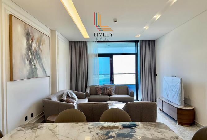 978493 - Property Image 2