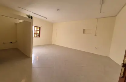 Apartment - 2 Bedrooms - 1 Bathroom for rent in Muaither Area - Al Rayyan - Doha