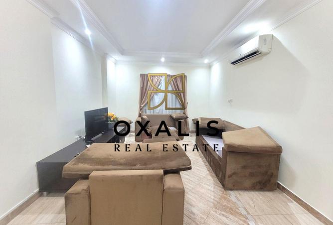944295 - Property Image 3