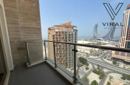 Apartment - 2 Bedrooms - 2 Bathrooms for rent in Marina Residences 195 - Marina District - Lusail