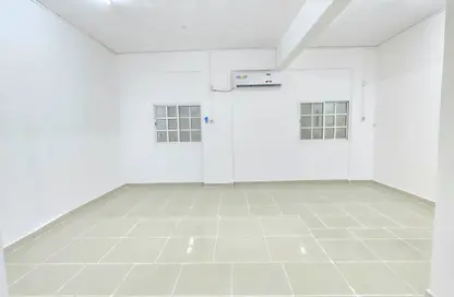 Apartment - 2 Bedrooms - 2 Bathrooms for rent in Muaither North - Muaither Area - Doha