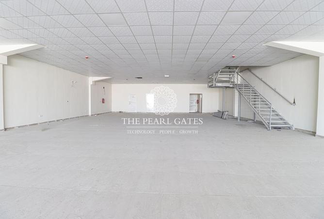 966350 - Property Image 2