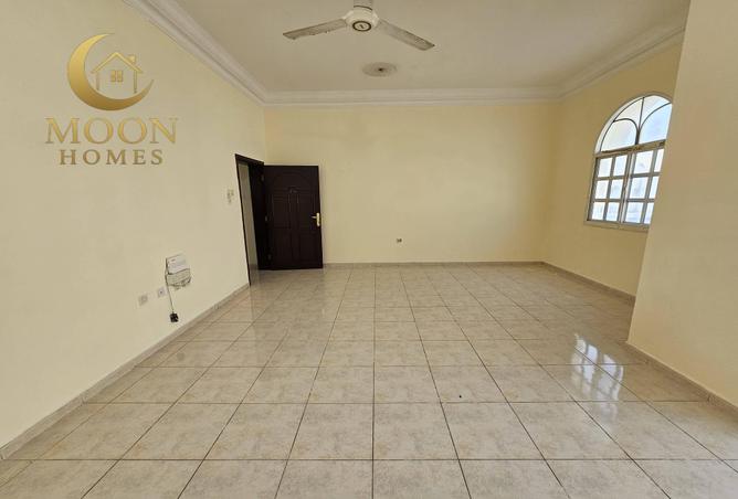 982369 - Property Main Image