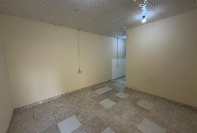 983501 - Property Image 3