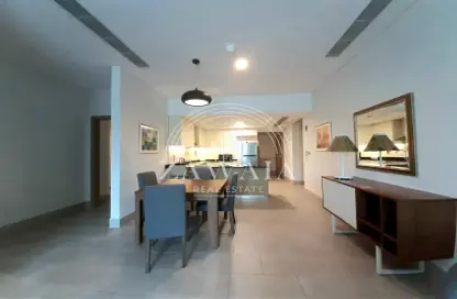 Apartment - 2 Bedrooms - 2 Bathrooms for rent in Viva West - Viva Bahriyah - The Pearl Island - Doha