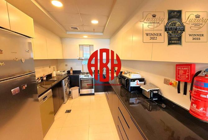 966606 - Property Image 3