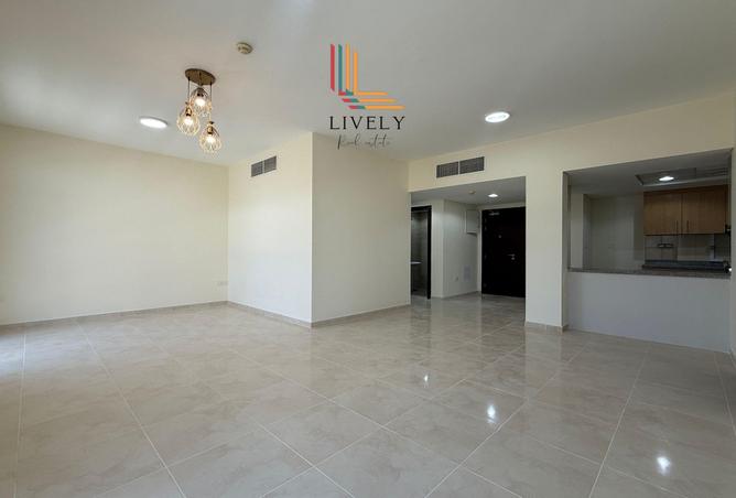936829 - Property Image 3