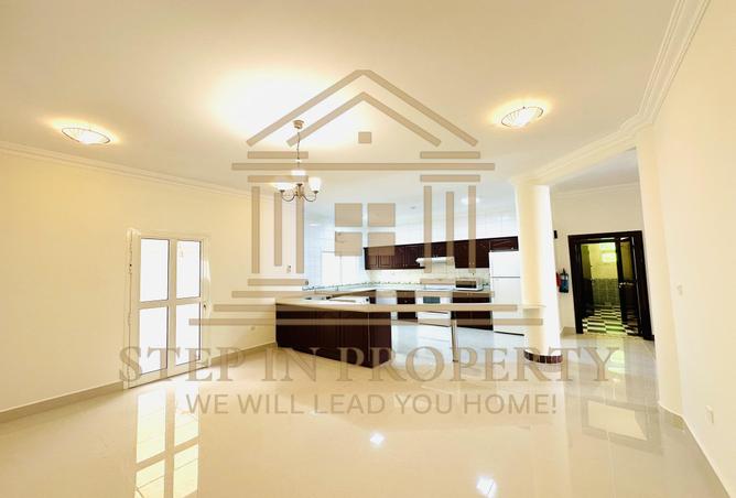 977118 - Property Image 3