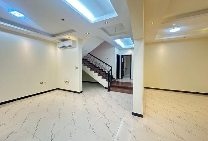 997896 - Property Image 2