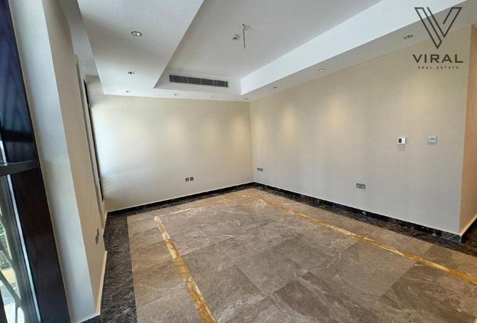 926657 - Property Image 3
