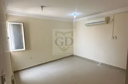 Penthouse - Studio - 1 Bathroom for rent in Al Thumama - Al Thumama - Doha