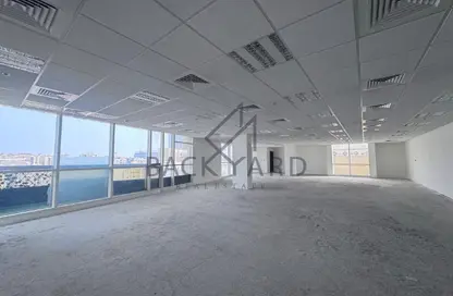 Shop - Studio - 2 Bathrooms for rent in Anas Street - Fereej Bin Mahmoud North - Fereej Bin Mahmoud - Doha