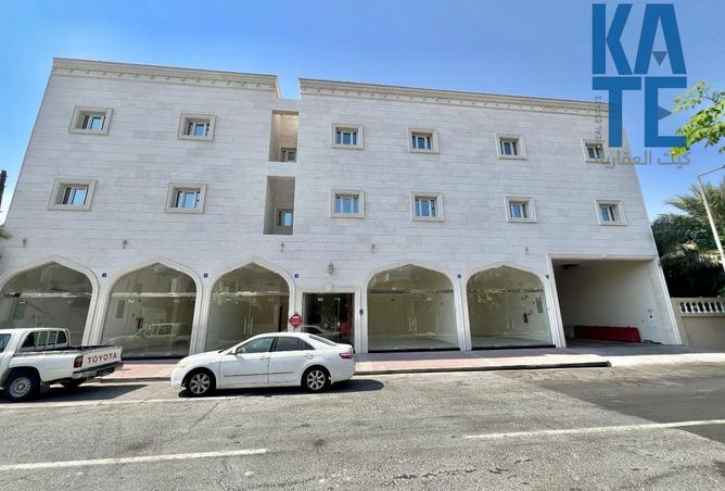 952153 - Property Image 2