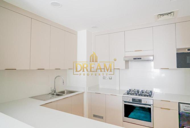 983769 - Property Image 3