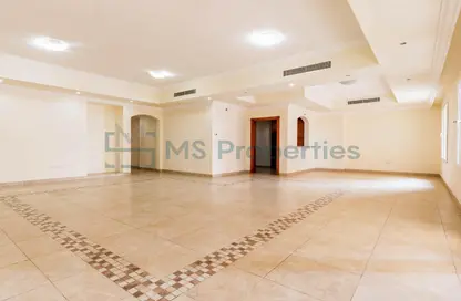 Apartment - 3 Bedrooms - 5 Bathrooms for rent in West Porto Drive - Porto Arabia - The Pearl Island - Doha