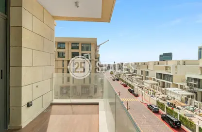 Apartment - 1 Bedroom - 2 Bathrooms for rent in Gewan Island - The Pearl Island - Doha