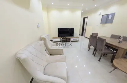 Apartment - 2 Bedrooms - 2 Bathrooms for rent in Thabit Bin Zaid Street - Al Mansoura - Doha