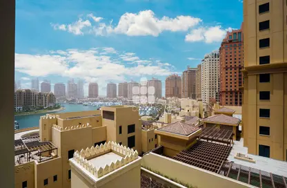 Apartment - 1 Bedroom - 2 Bathrooms for rent in Tower 23 - Porto Arabia - The Pearl Island - Doha
