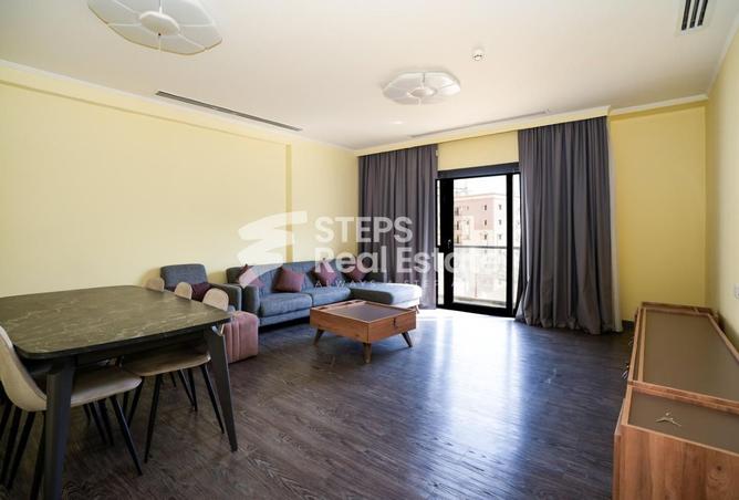 974463 - Property Image 2