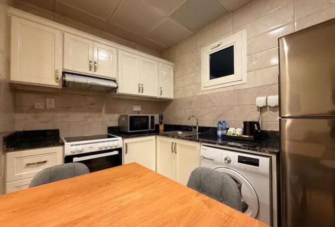 998772 - Property Image 3