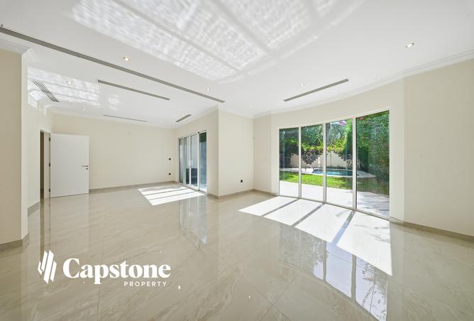 951858 - Property Image 3