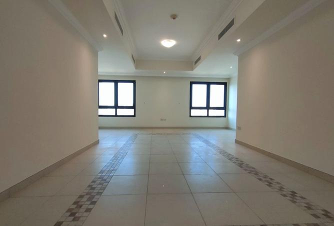 958484 - Property Image 3