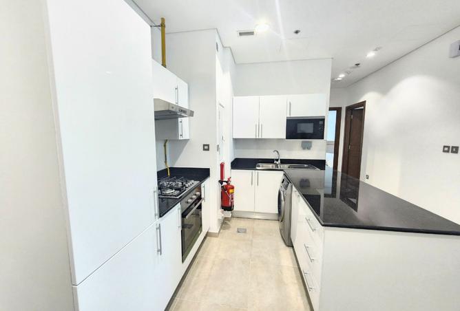 974587 - Property Image 3