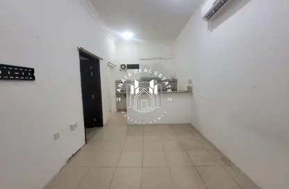 فيلا - غرفة نوم - 1 حمام للايجار في الثمامة - الثمامة - الدوحة