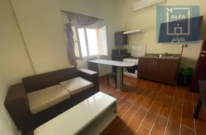 Apartment - 1 Bedroom - 1 Bathroom for rent in Gulf Residence - Gulf Residence - Al Nasr - Doha