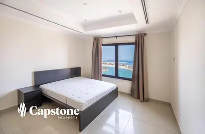 Apartment - 1 Bathroom for rent in Marina Gate - Porto Arabia - The Pearl Island - Doha