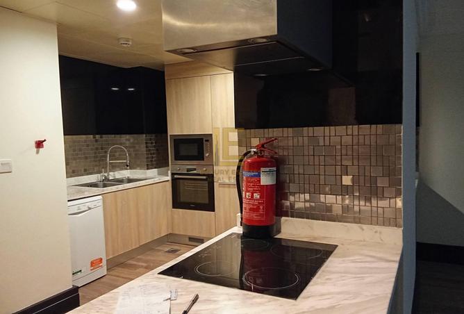 908123 - Property Image 3