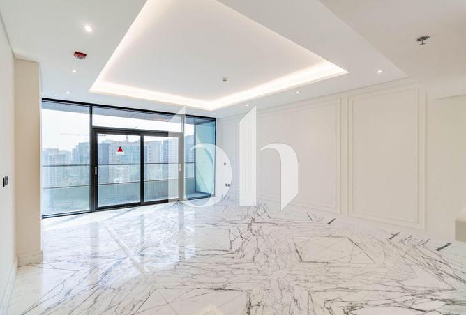 981022 - Property Image 3