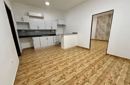 Apartment - 1 Bedroom - 1 Bathroom for rent in Souk Al gharaffa - Al Gharrafa - Doha Apartment - 1 Bedroom - 1 Bathroom for rent in Souk Al gharaffa - Al Gharrafa - Doha