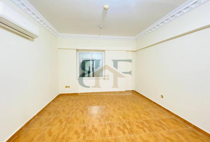 997778 - Property Image 3