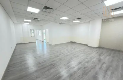 مساحات مكتبية - استوديو - 2 حمامات للايجار في مجمع أبيكس لوسيل التجاري - مدينة الطاقة - الوسيل