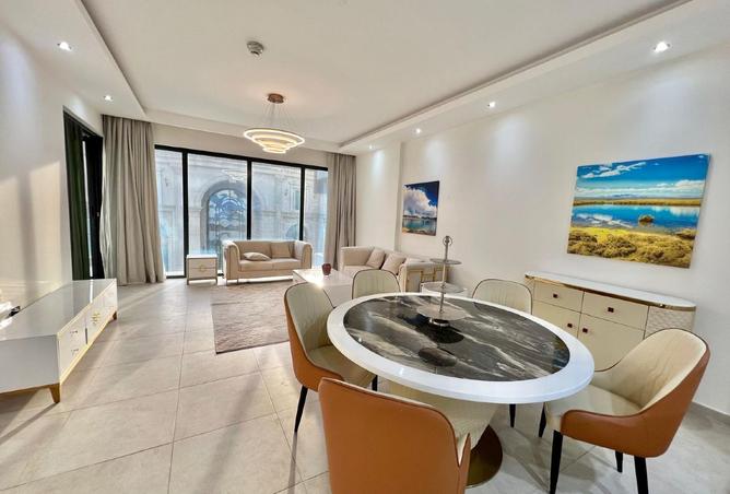 929219 - Property Image 2