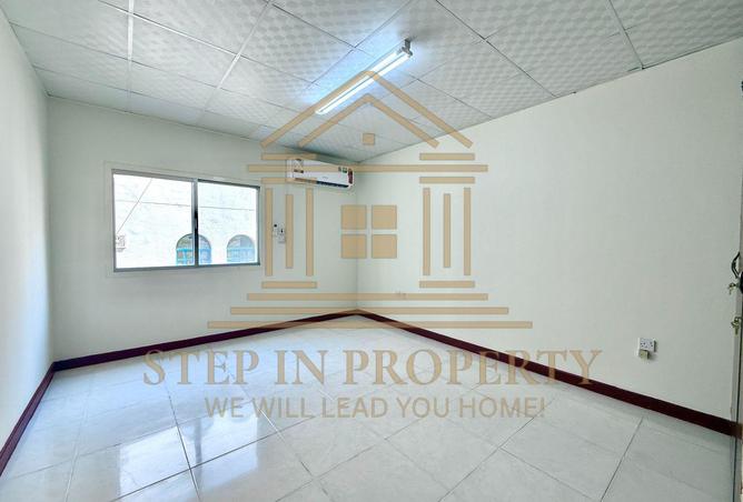 961285 - Property Image 2