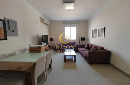 شقة - 3 غرف نوم - 3 حمامات للايجار في ام غوالينا تجارية - ام غويلينا - أم غويلينا - الدوحة