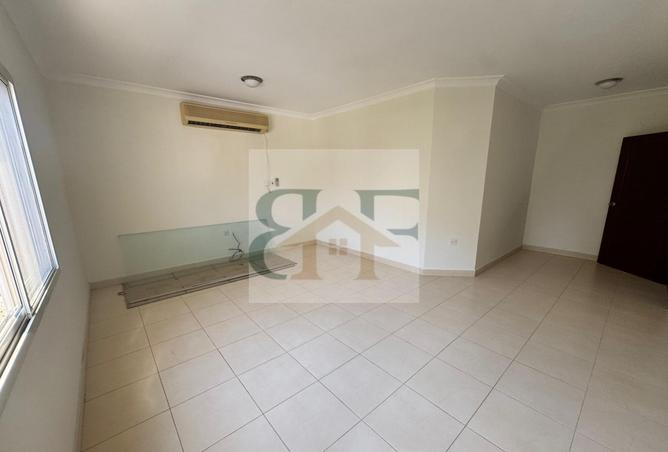 947396 - Property Image 3